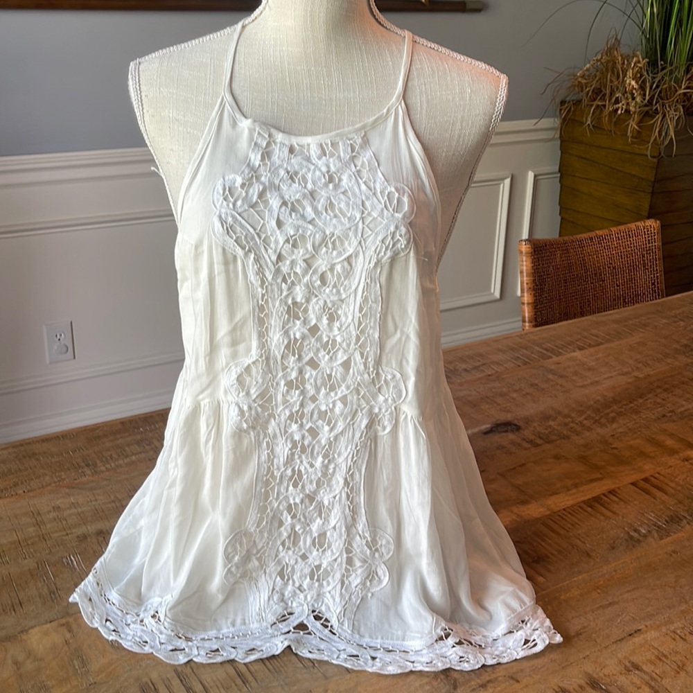 Entro white/cream flowy camisole